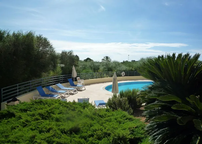 Corcovada 37 Албуфейра